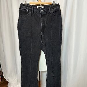 WOMEN'S ABERCROMBIE & FITCH HIGH RISE CURVE BLACK DENIM PANTS - SIZE 12 REGULAR